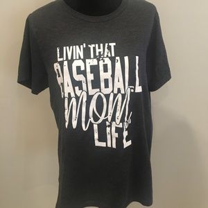 Baseball fan T-shirt